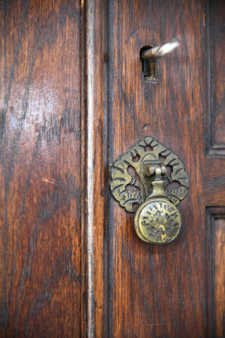 Early 20th Century Oak Hall Robe Wardrobe