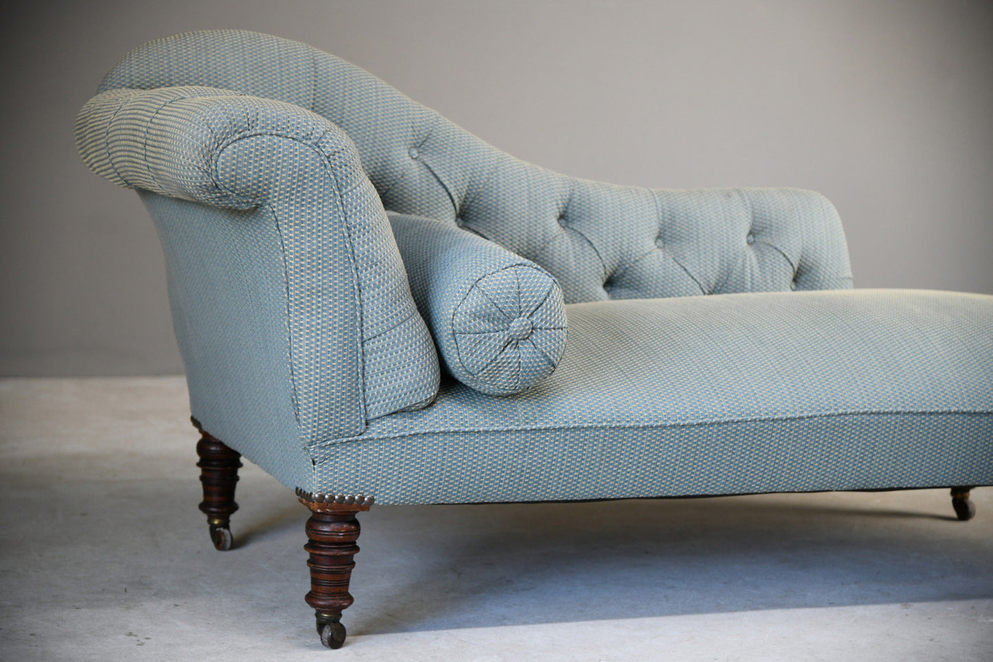 Antique Upholstered Chaise Longue