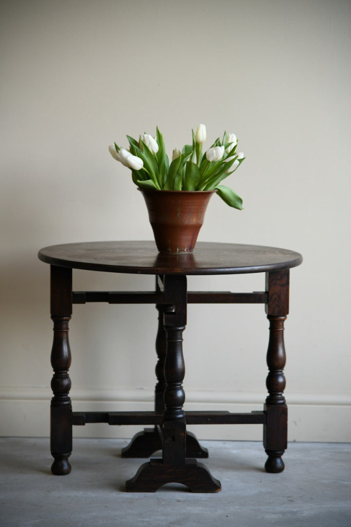 Round Oak Coffee Table