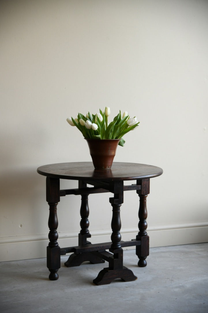 Round Oak Coffee Table