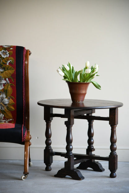 Round Oak Coffee Table