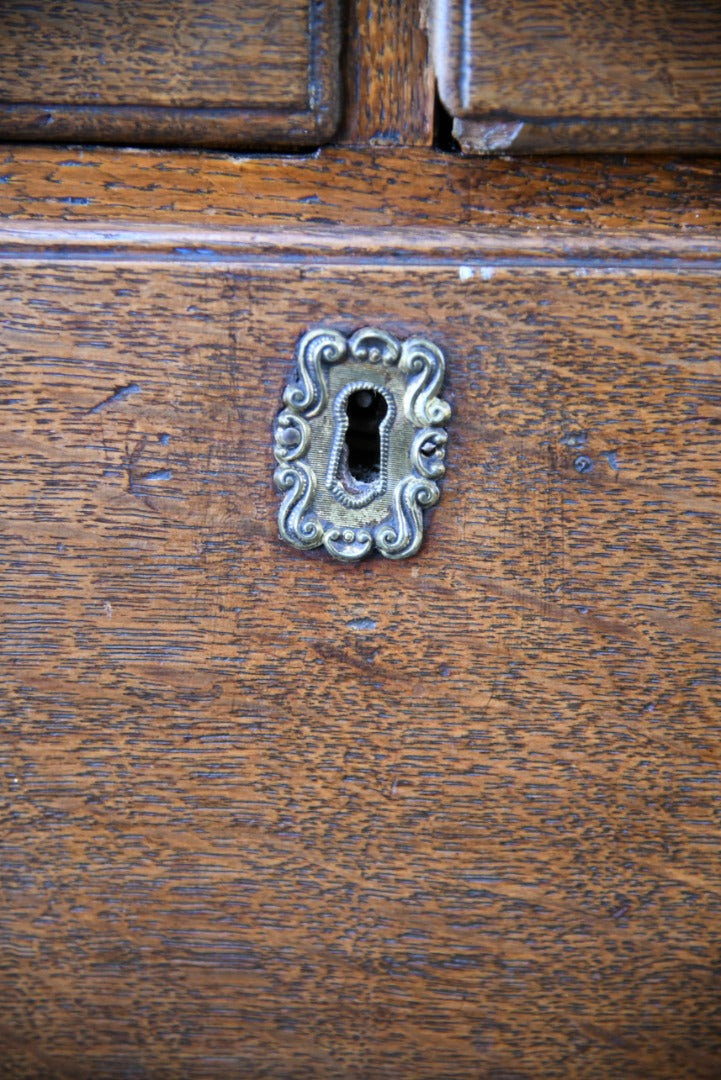 Antique Oak Chest of Drawers