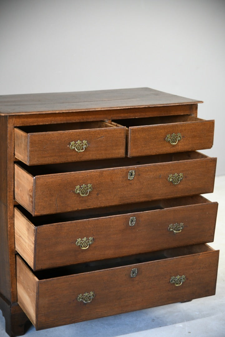 Antique Oak Chest of Drawers