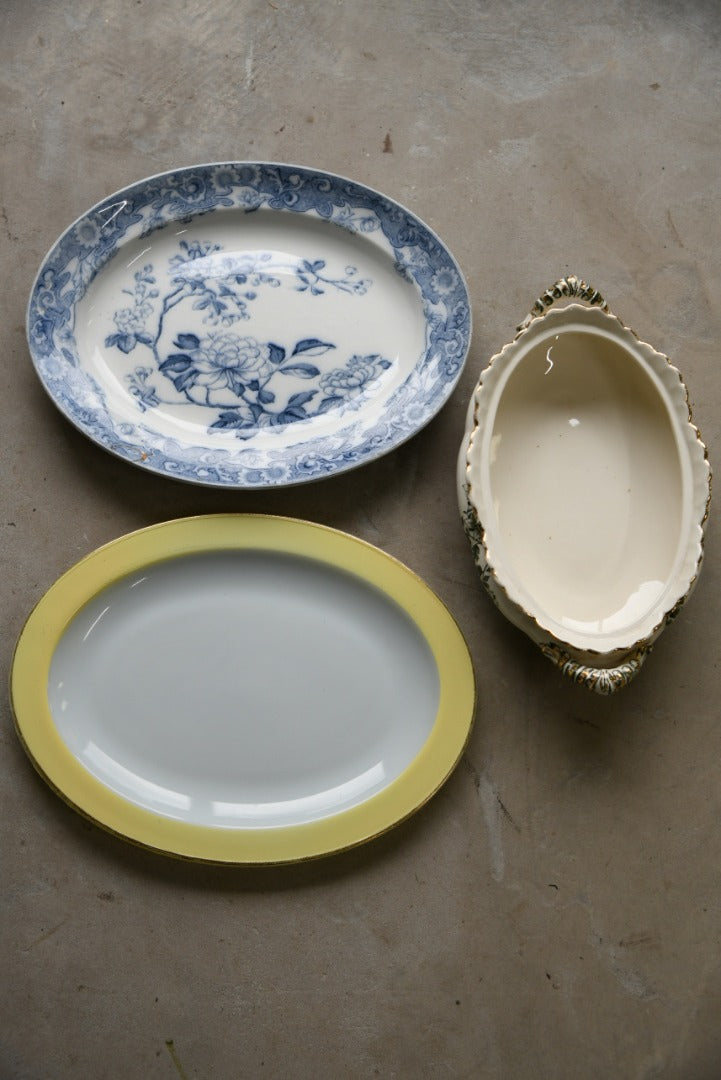 Vintage Tureen and 2 Plates