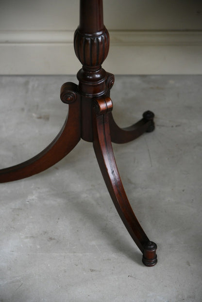 Mahogany Side Wine Occasional Lamp Table