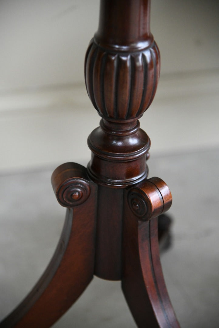 Mahogany Side Wine Occasional Lamp Table