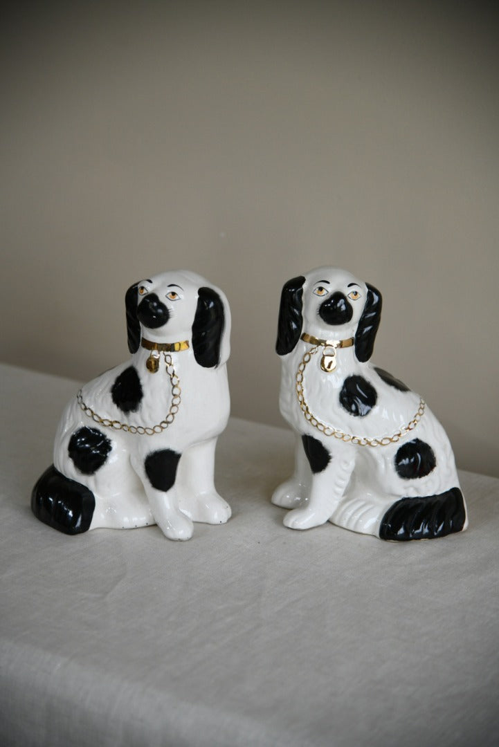 Pair Spaniel Mantle Dogs