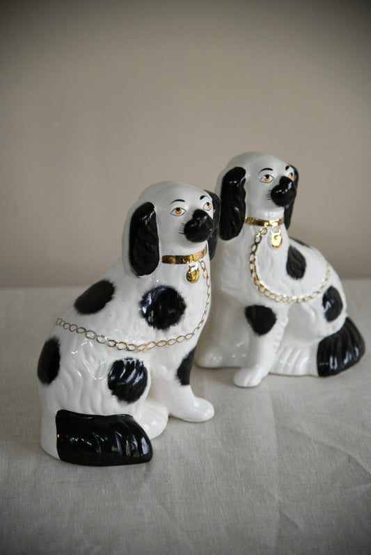 Pair Spaniel Mantle Dogs