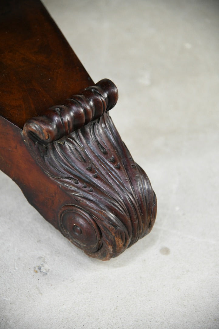 Antique Mahogany Breakfast Table