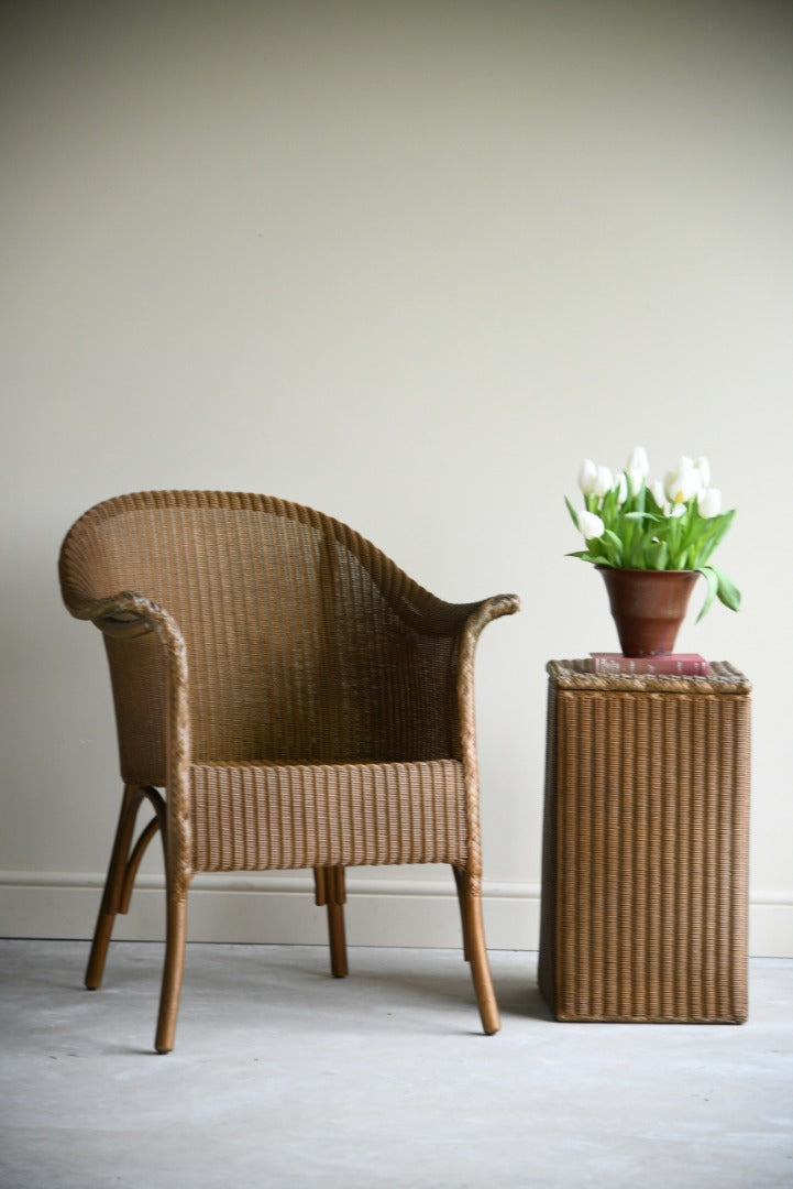 Gold Lloyd Loom Chair & Linen Basket