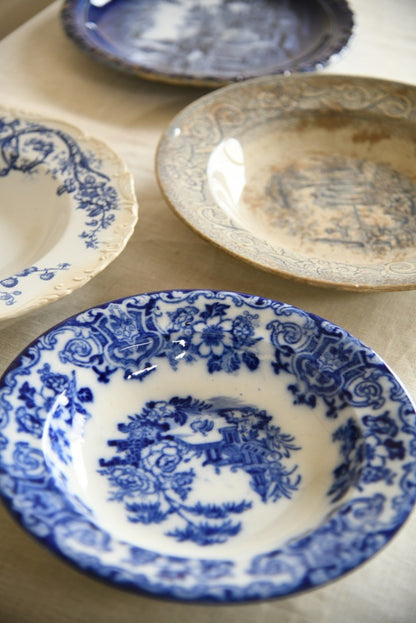 Collection of 4 Vintage Assorted Dishes