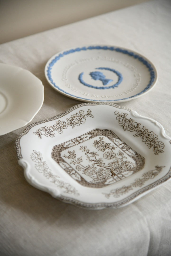 3 Vintage Plates