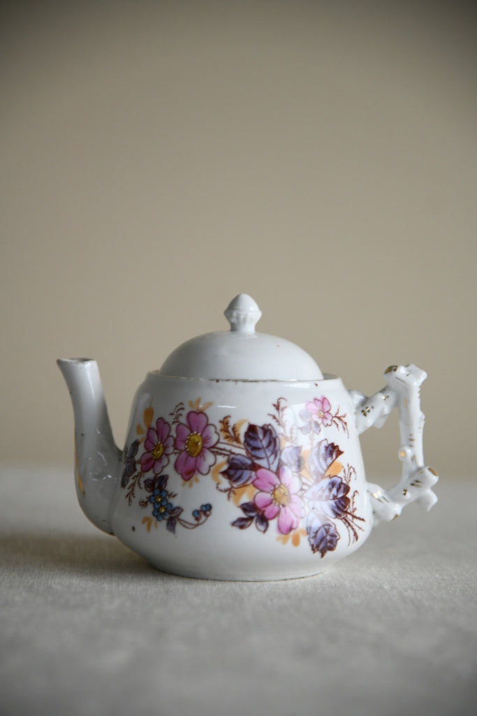 Victorian Souvenirs - Posy Vase & Miniature Teapot