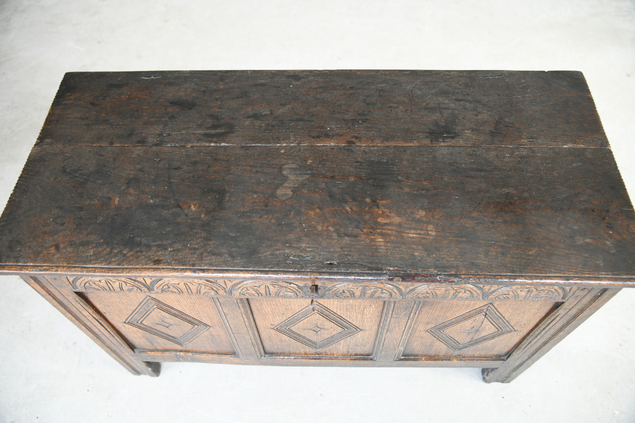 English 18th Century Oak Coffer