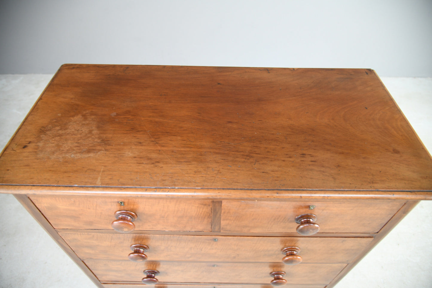 Antique Victorian Mahogany Chest of Drawers