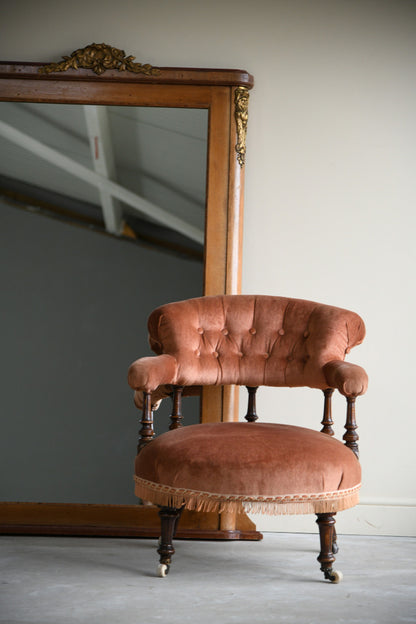 Antique Victorian Upholstered Tub Chair