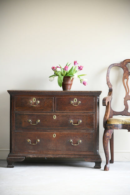 Small Georgian Chest of Drawers