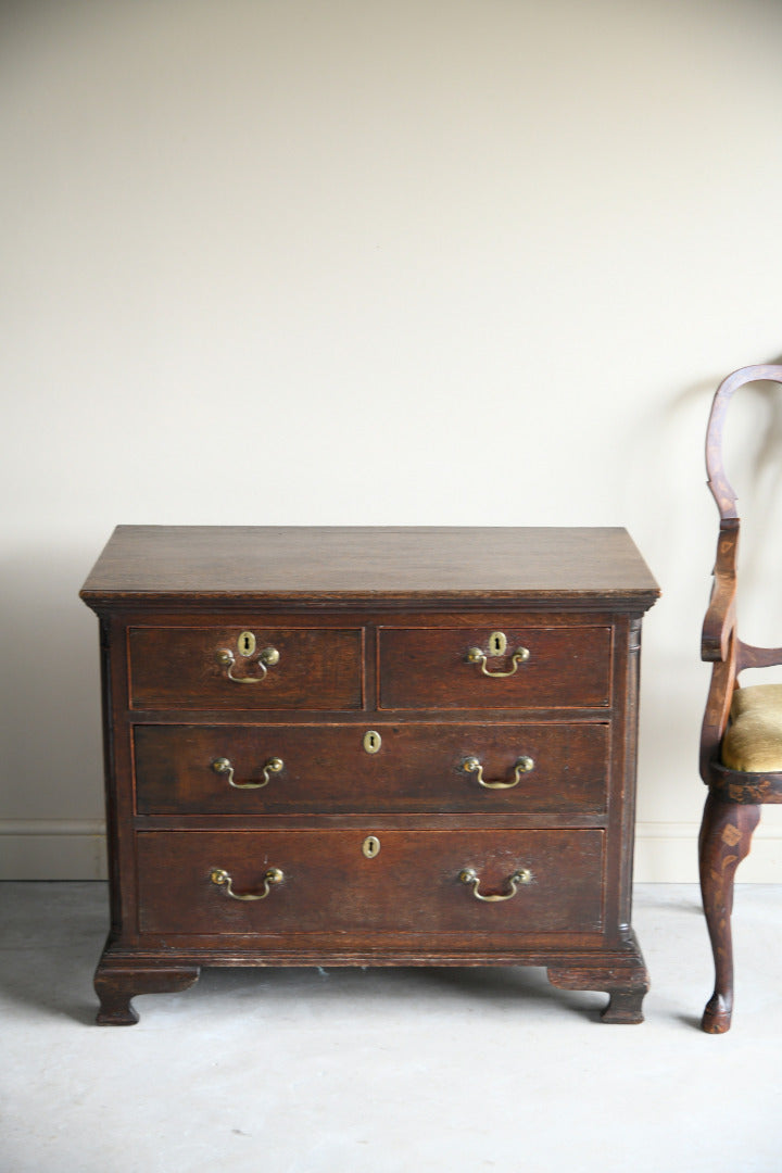 Small Georgian Chest of Drawers