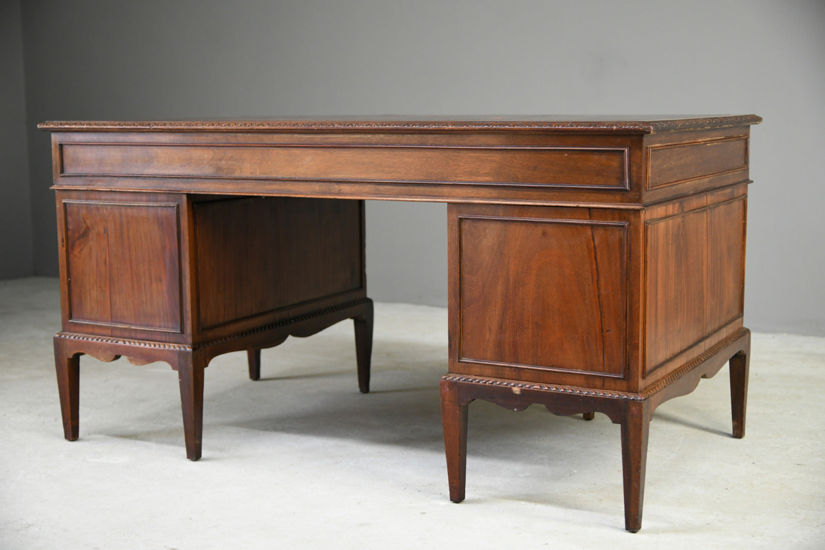 Antique Style Mahogany Desk