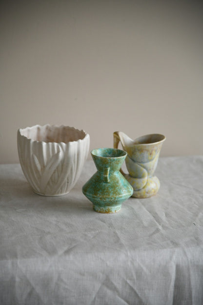 Vintage Planter & Pair Small Jugs