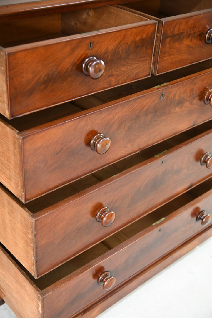 Antique Victorian Chest of Drawers