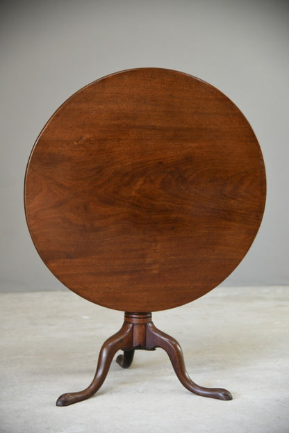 Georgian Mahogany Tilt Top Table