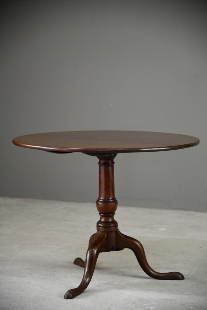 Georgian Mahogany Tilt Top Table