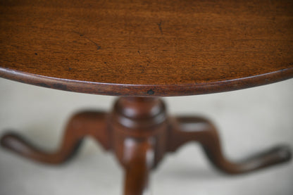 Georgian Mahogany Tilt Top Table