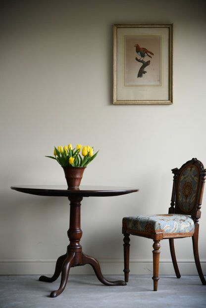 Georgian Mahogany Tilt Top Table