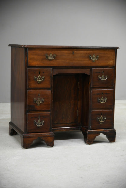 Mahogany Georgian Design Kneehole Desk