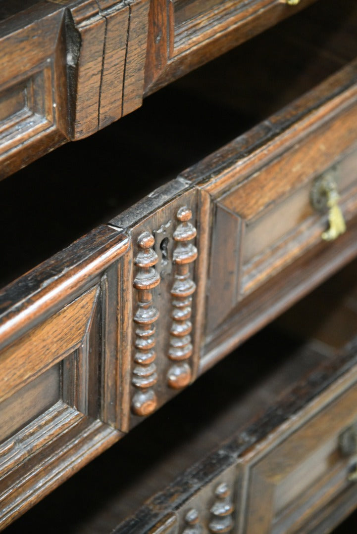 Early 18th Century Oak Chest of Drawers