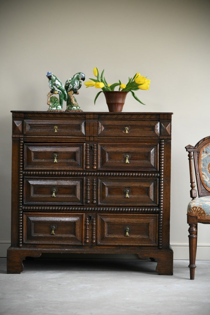 Early 18th Century Oak Chest of Drawers