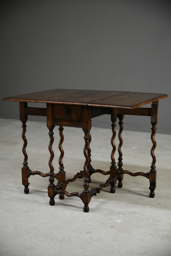 Queen Anne Style Drop Leaf Table