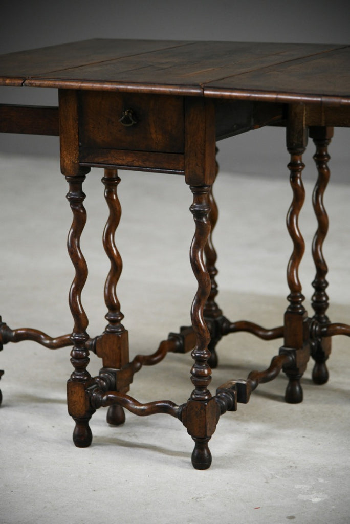 Queen Anne Style Drop Leaf Table