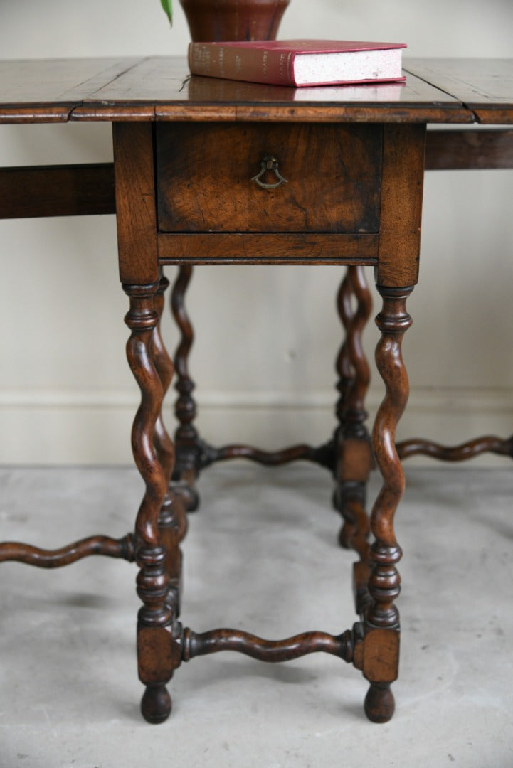 Queen Anne Style Drop Leaf Table