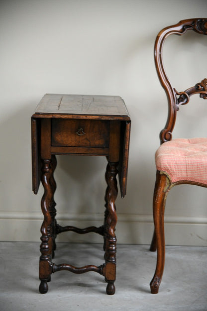 Queen Anne Style Drop Leaf Table