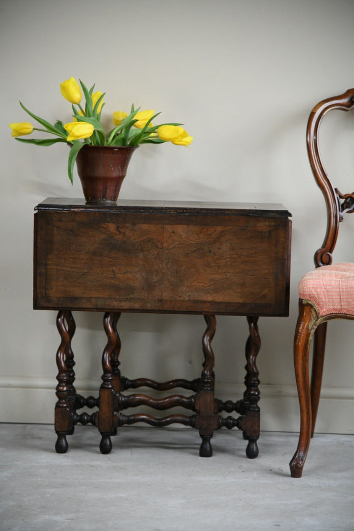 Queen Anne Style Drop Leaf Table