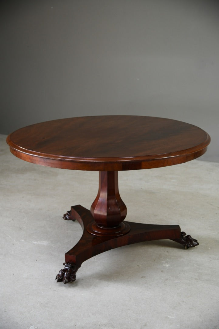 Antique Flame Mahogany Round Tilt Top Table