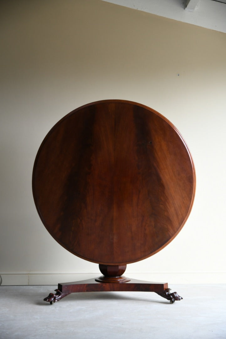 Antique Flame Mahogany Round Tilt Top Table