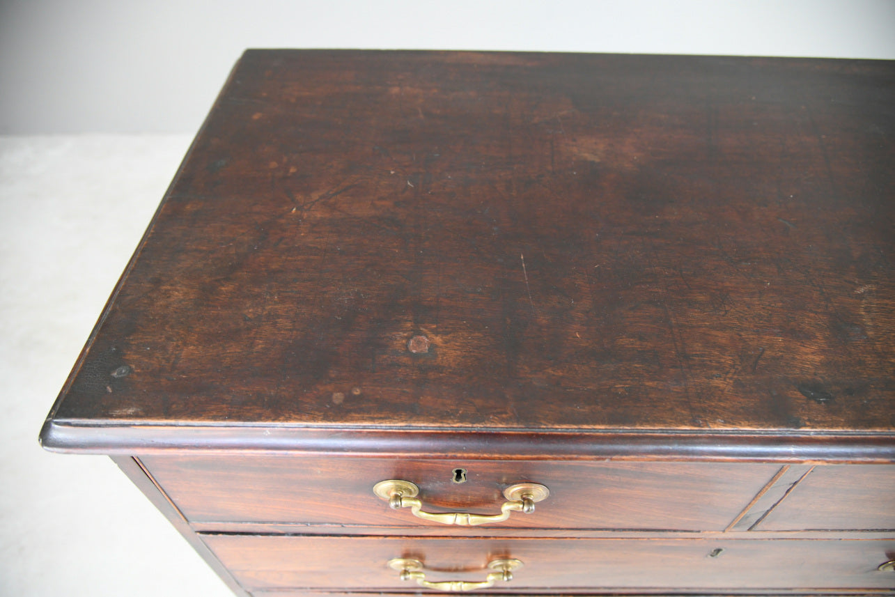 Georgian Mahogany Chest of Drawers