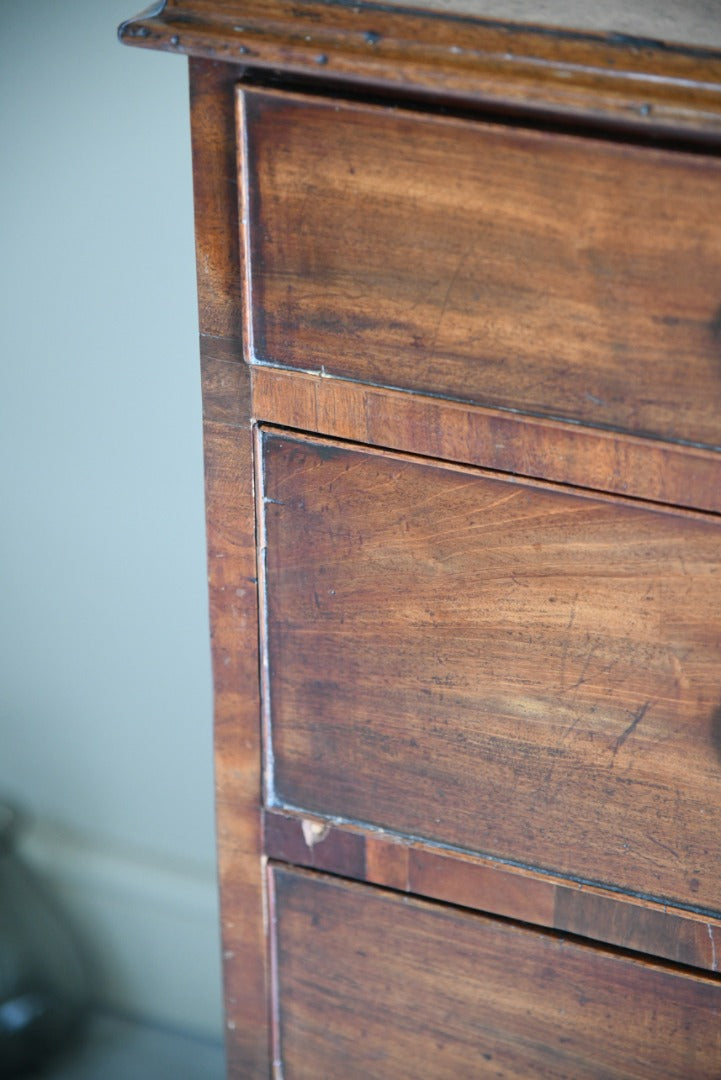 Antique Mahogany Chest of Drawers