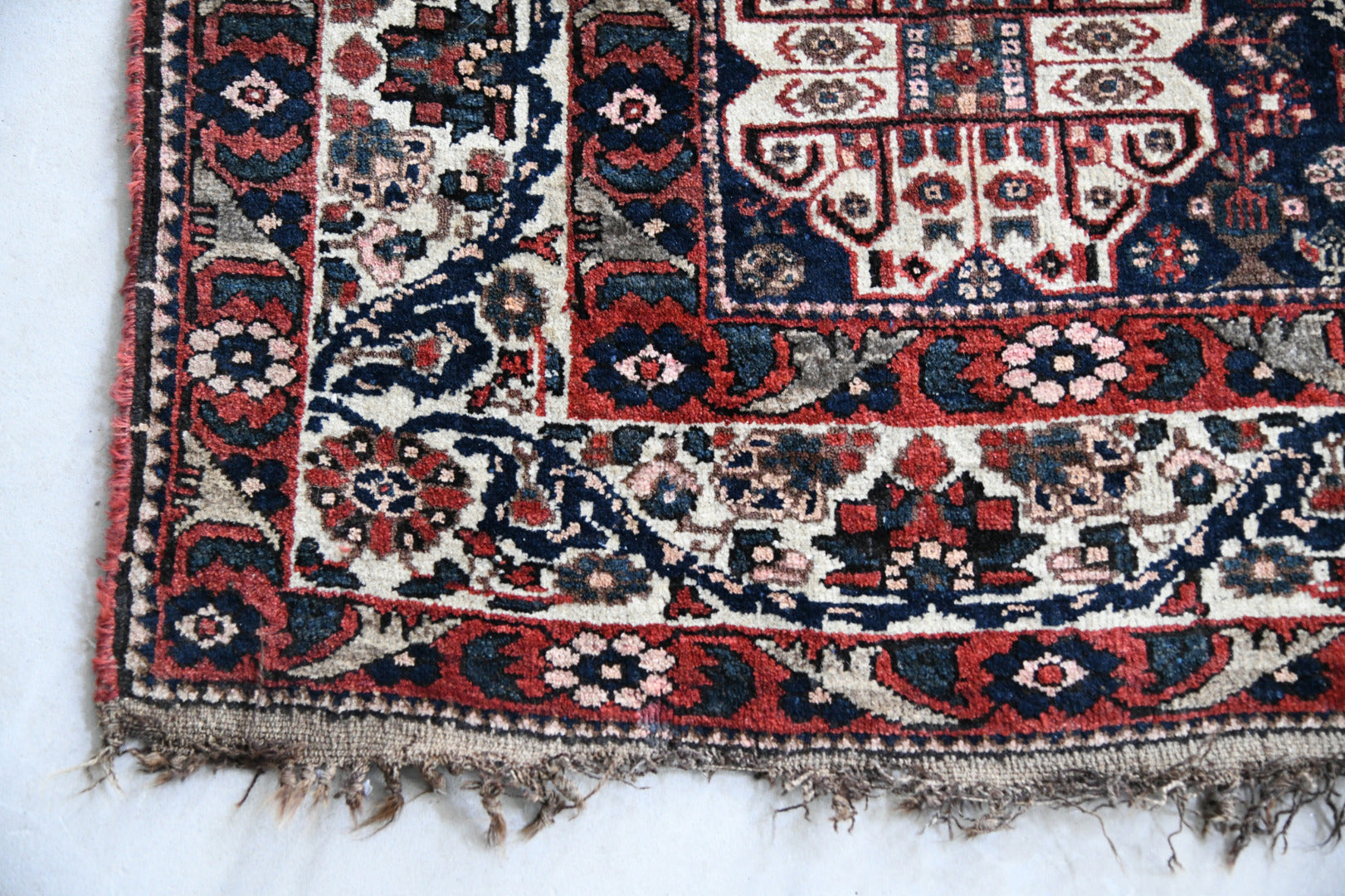Persian Ghashghi Rug