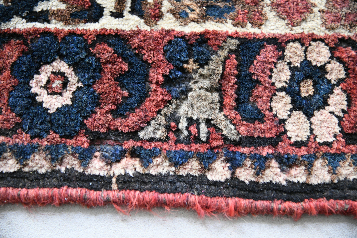 Persian Ghashghi Rug