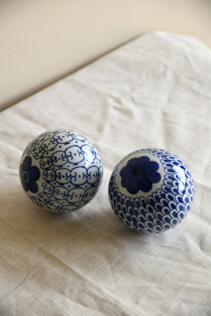 Pair Blue and White Carpet Balls