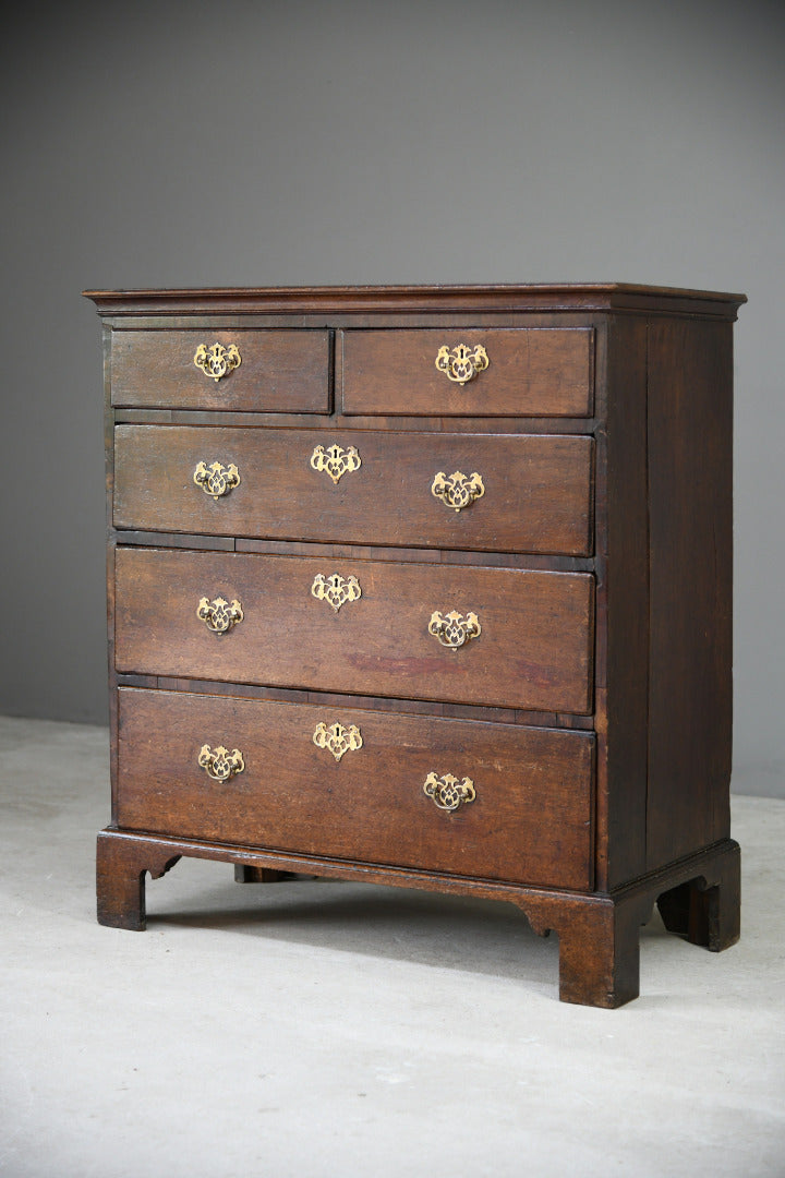 Georgian Oak Chest of Drawers