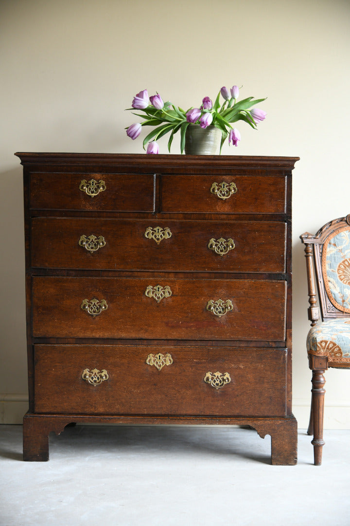 Georgian Oak Chest of Drawers