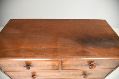 Victorian Mahogany Chest of Drawers