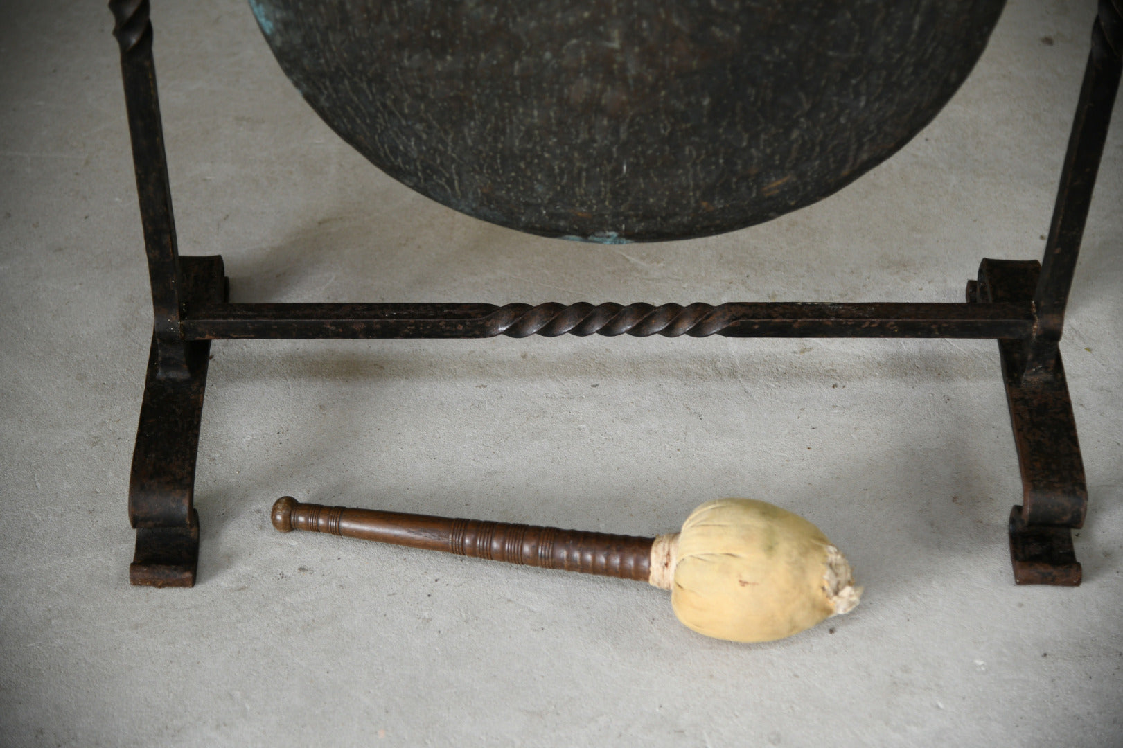 Early 20th Century Wrought Iron Gong