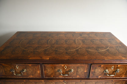 Oyster Veneer Chest of Drawers