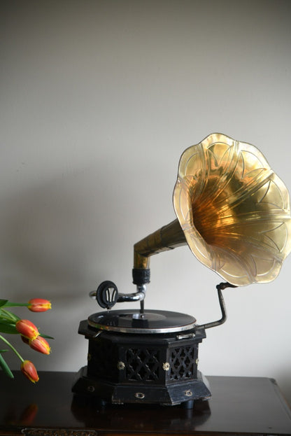 Early 20th Century Brass Horn Gramophone